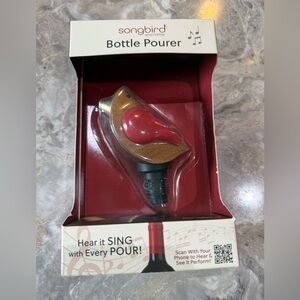 Songbird Bottle Pourer acacia wood